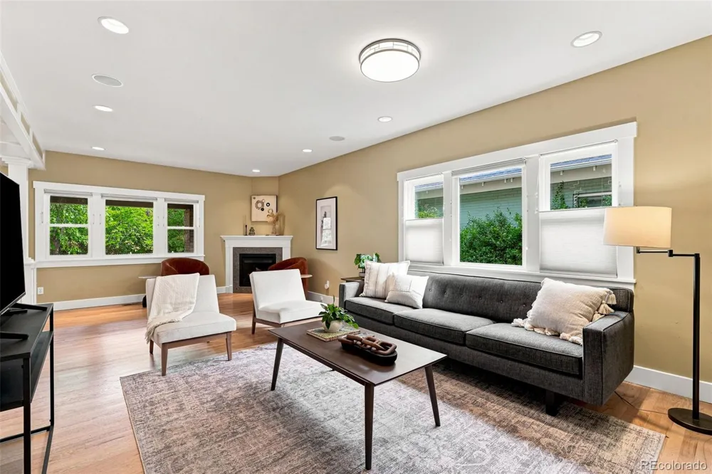 2041 Grape Street Denver, CO 80207
