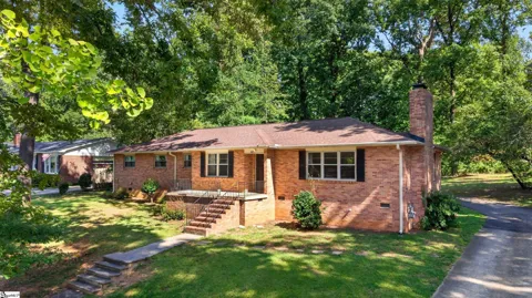 205 Lakewood Drive