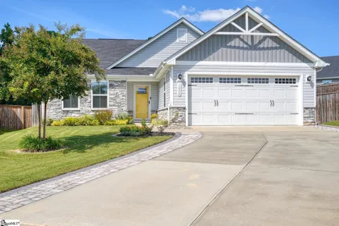 1038 Hunter Green Lane