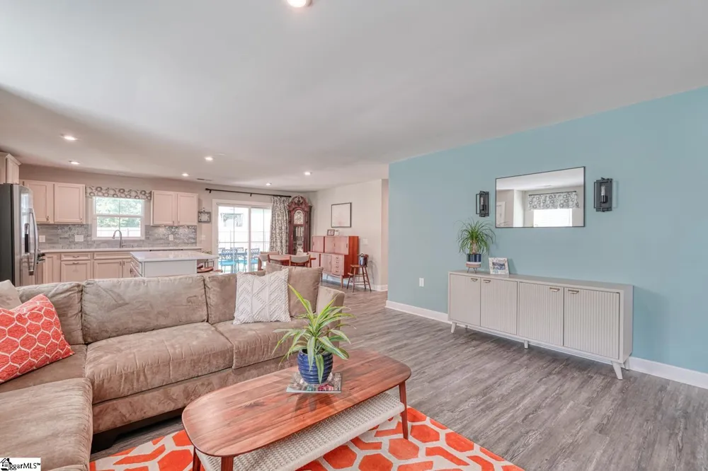 1038 Hunter Green Lane Spartanburg, SC 29302