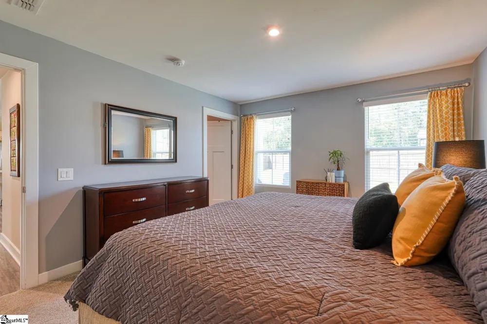 1038 Hunter Green Lane Spartanburg, SC 29302