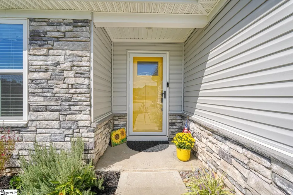 1038 Hunter Green Lane Spartanburg, SC 29302