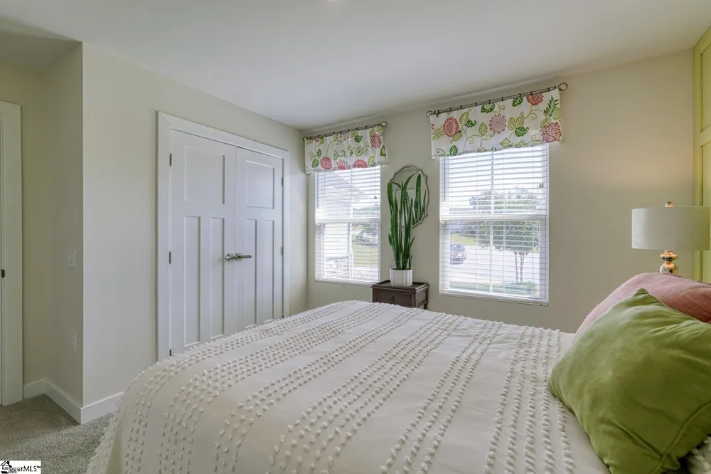 1038 Hunter Green Lane Spartanburg, SC 29302