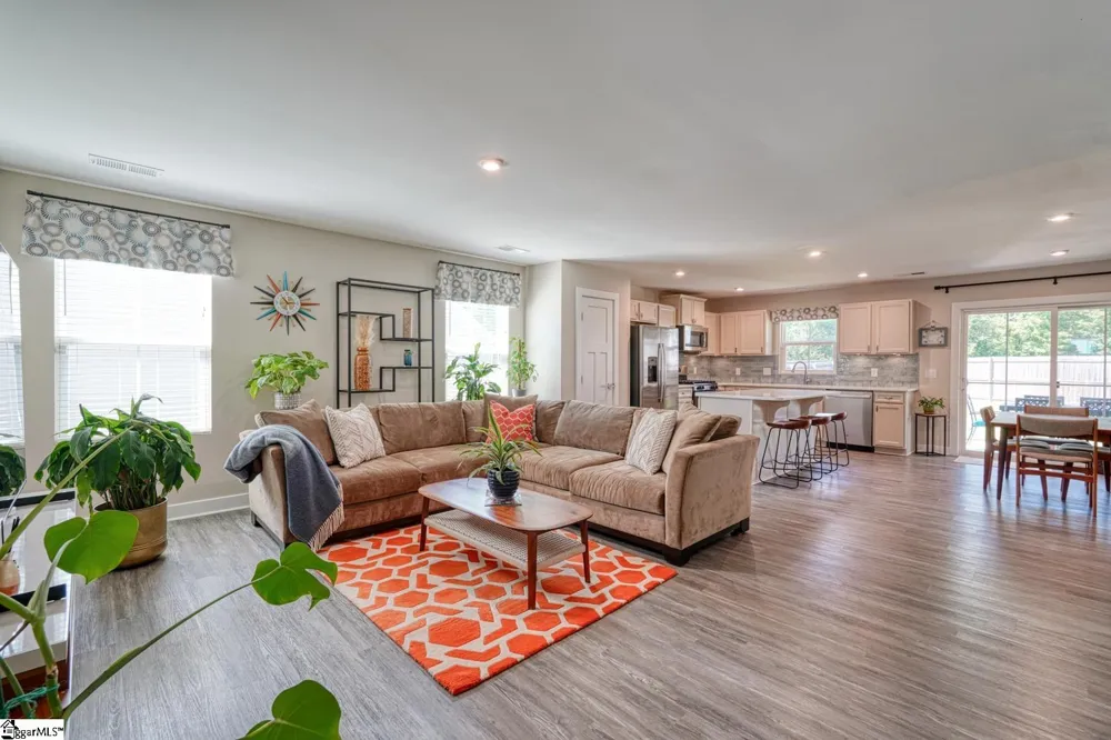 1038 Hunter Green Lane Spartanburg, SC 29302