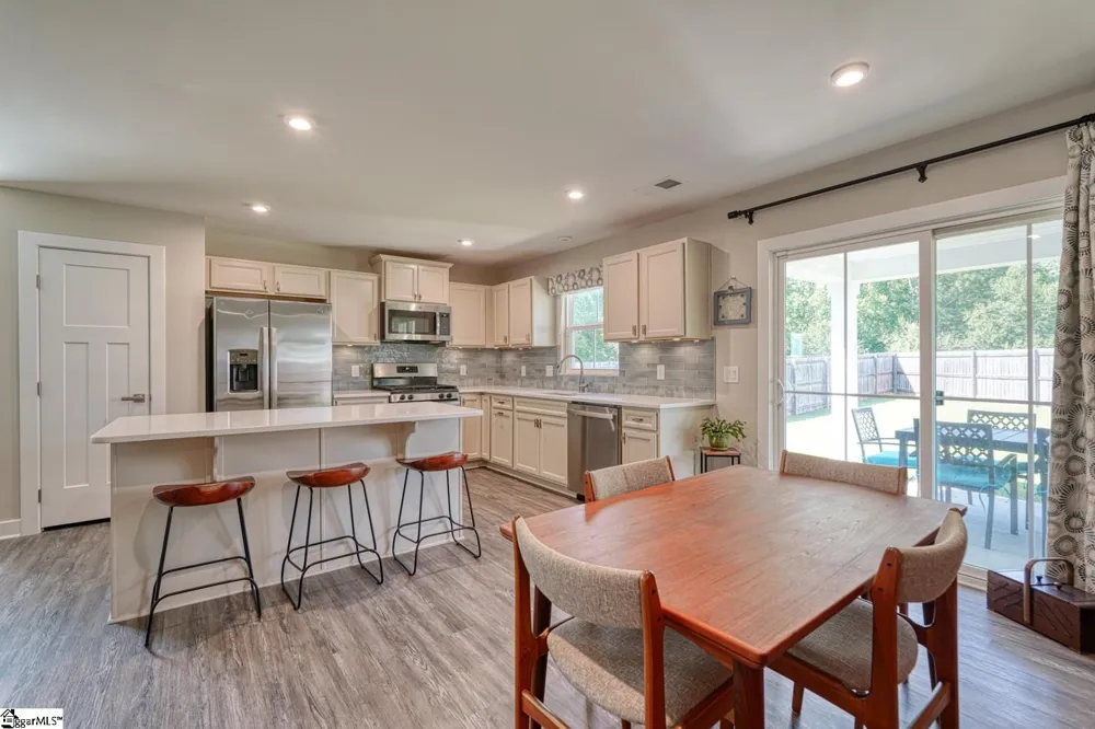 1038 Hunter Green Lane Spartanburg, SC 29302