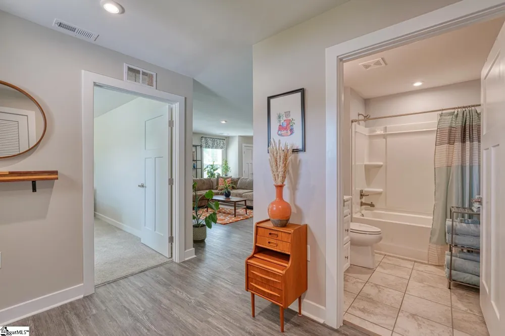 1038 Hunter Green Lane Spartanburg, SC 29302