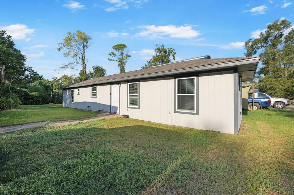 2908 County Road 510a Brazoria, TX 77422