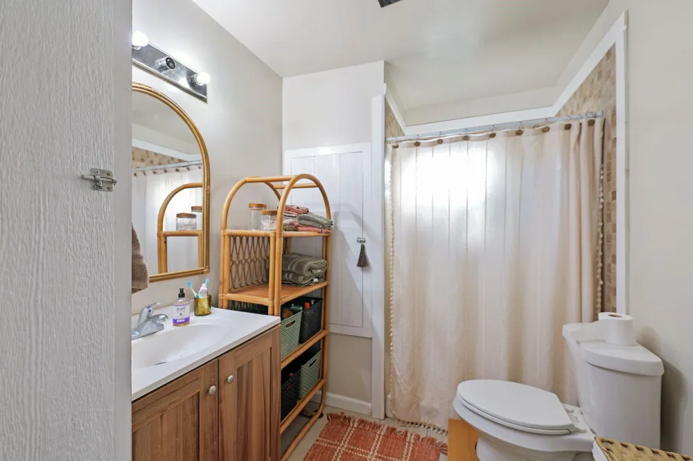 2908 County Road 510a Brazoria, TX 77422