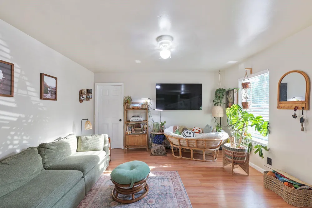 2908 County Road 510a Brazoria, TX 77422