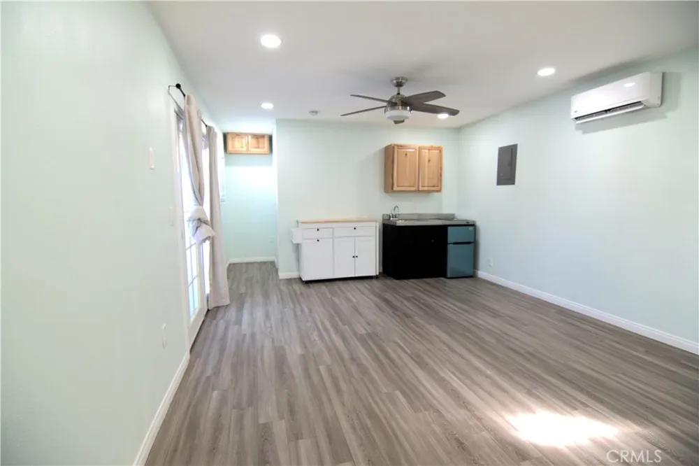 1733 Bonita La Verne, CA 91750
