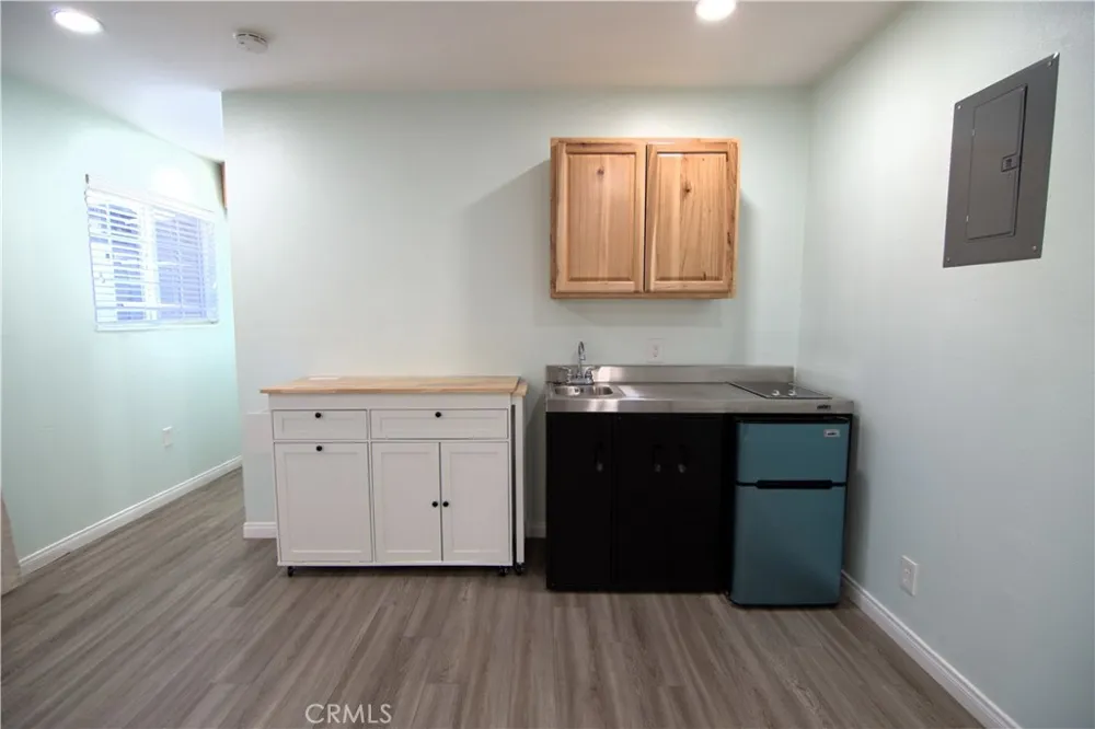 1733 Bonita La Verne, CA 91750