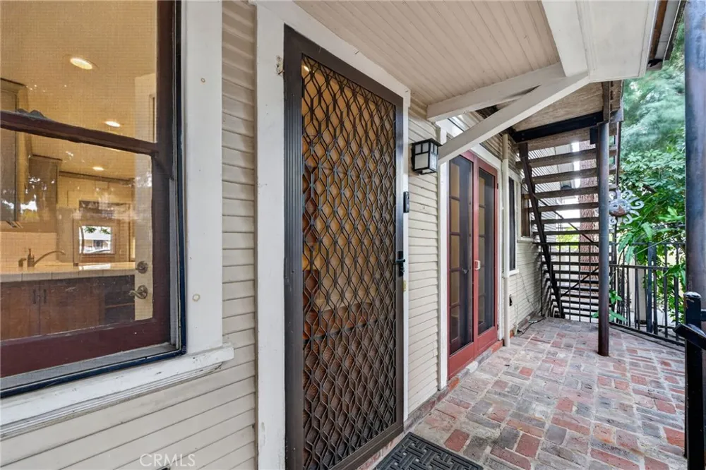 119 S Adams Glendale, CA 91205