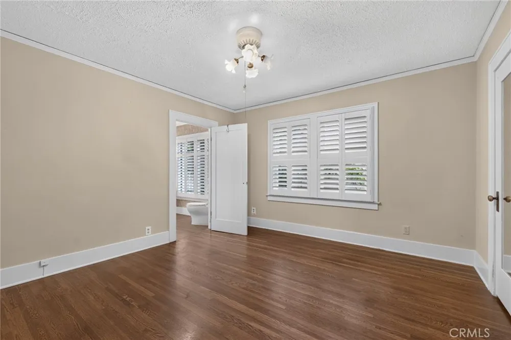 119 S Adams Glendale, CA 91205