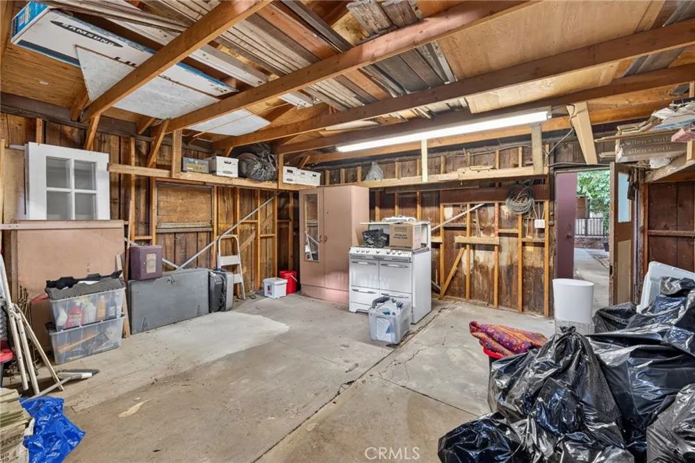 119 S Adams Glendale, CA 91205