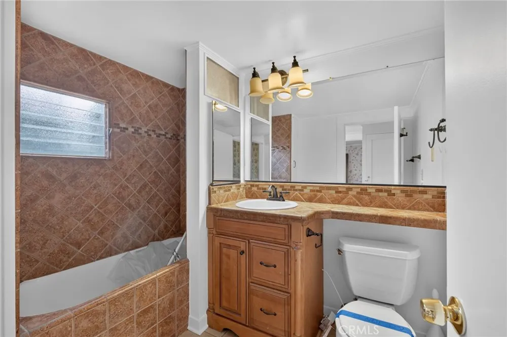 119 S Adams Glendale, CA 91205