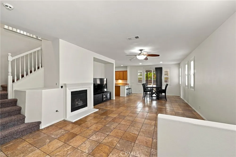 3985 Barbury Palms Way Perris, CA 92571