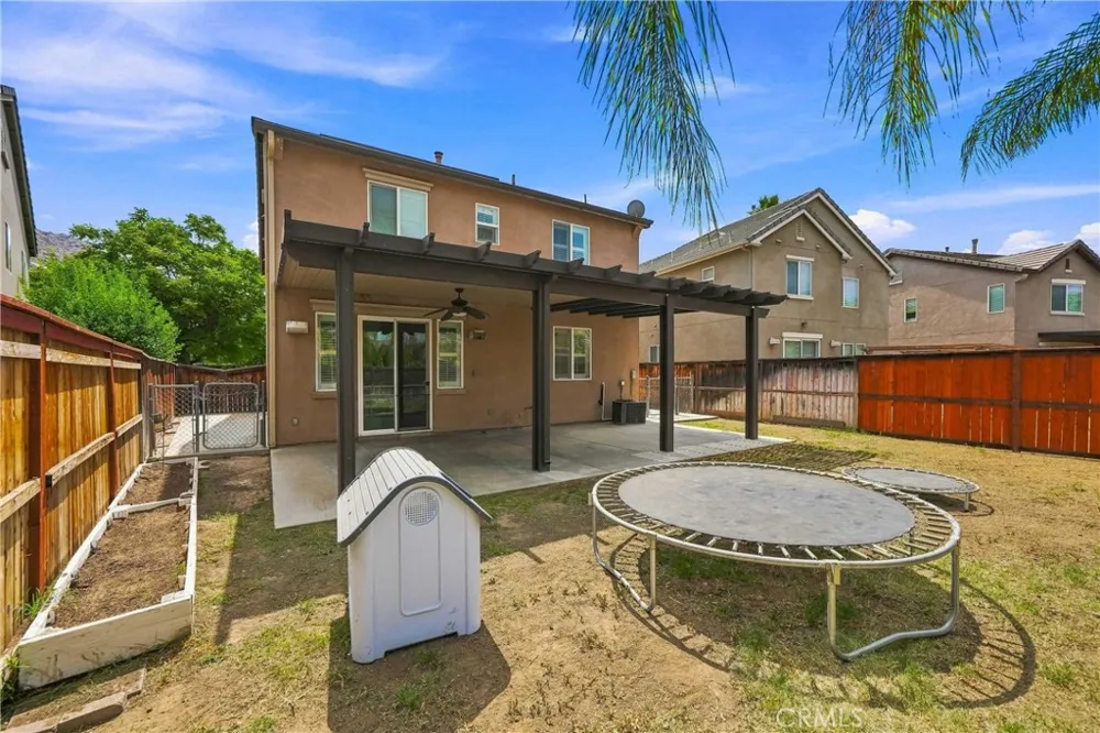 3985 Barbury Palms Way Perris, CA 92571