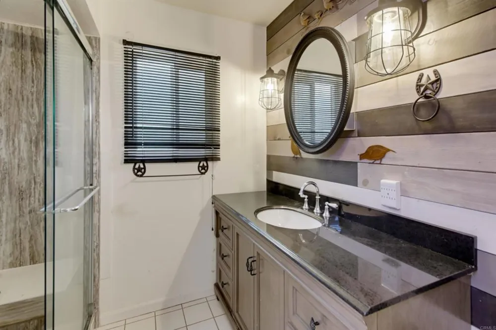 12435 Rockcrest Road Lakeside, CA 92040