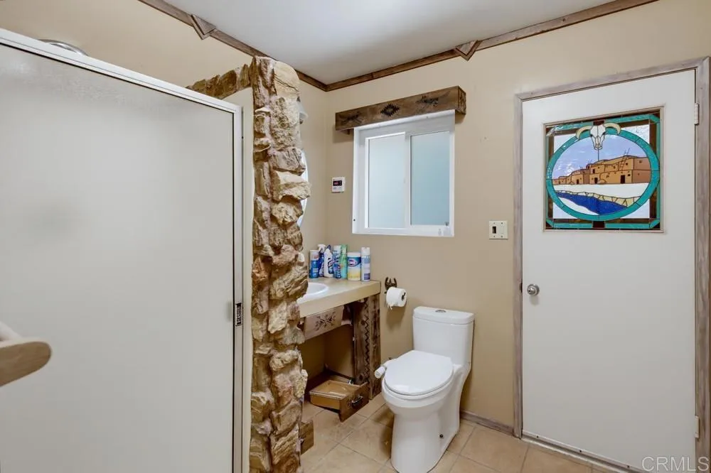 12435 Rockcrest Road Lakeside, CA 92040