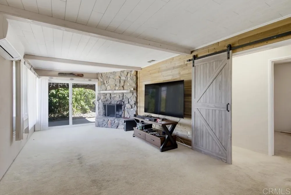12435 Rockcrest Road Lakeside, CA 92040