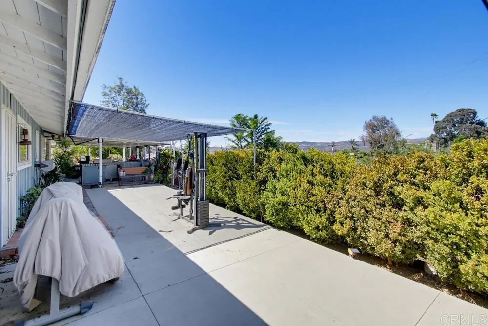 12435 Rockcrest Road Lakeside, CA 92040