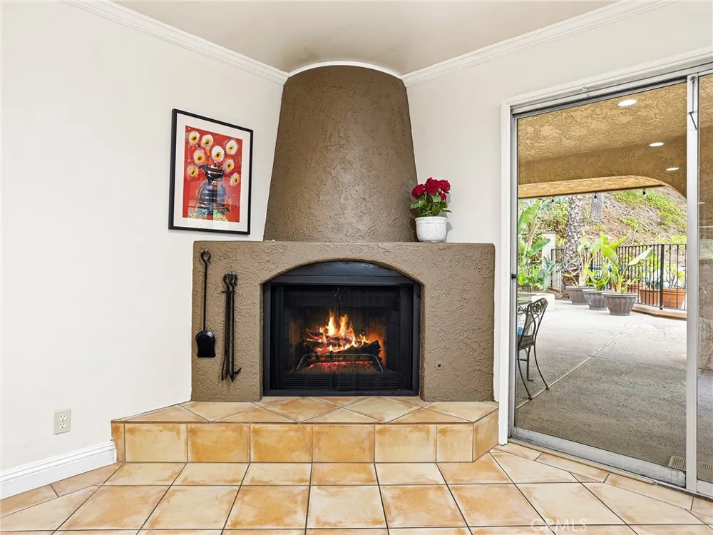 3400 Brace Canyon Road Burbank, CA 91504