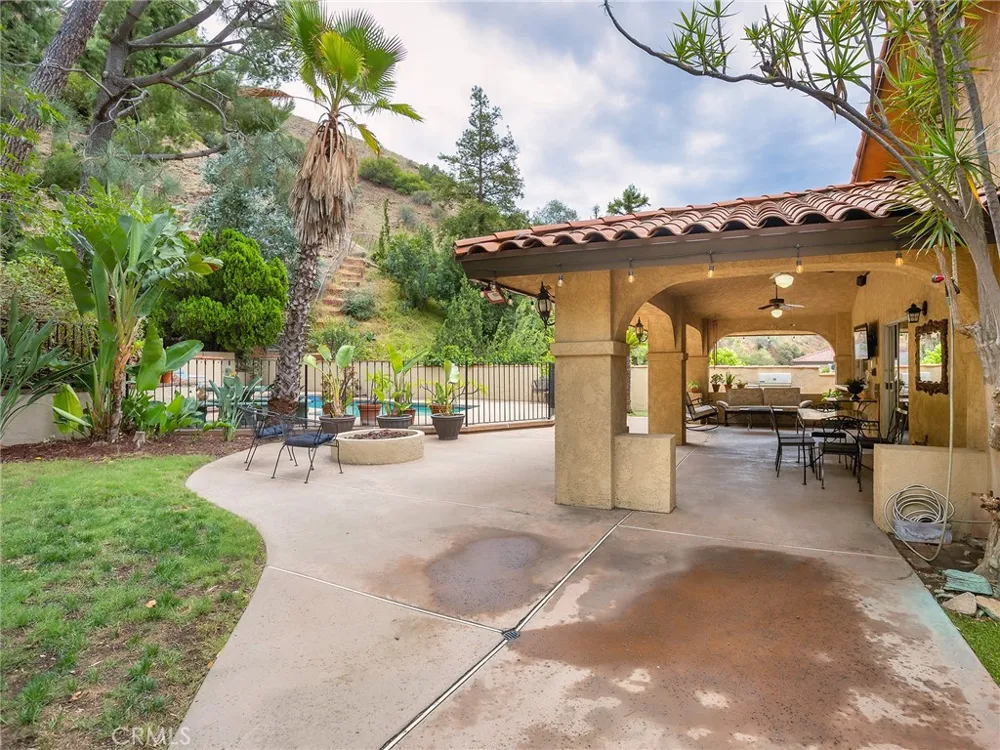 3400 Brace Canyon Road Burbank, CA 91504