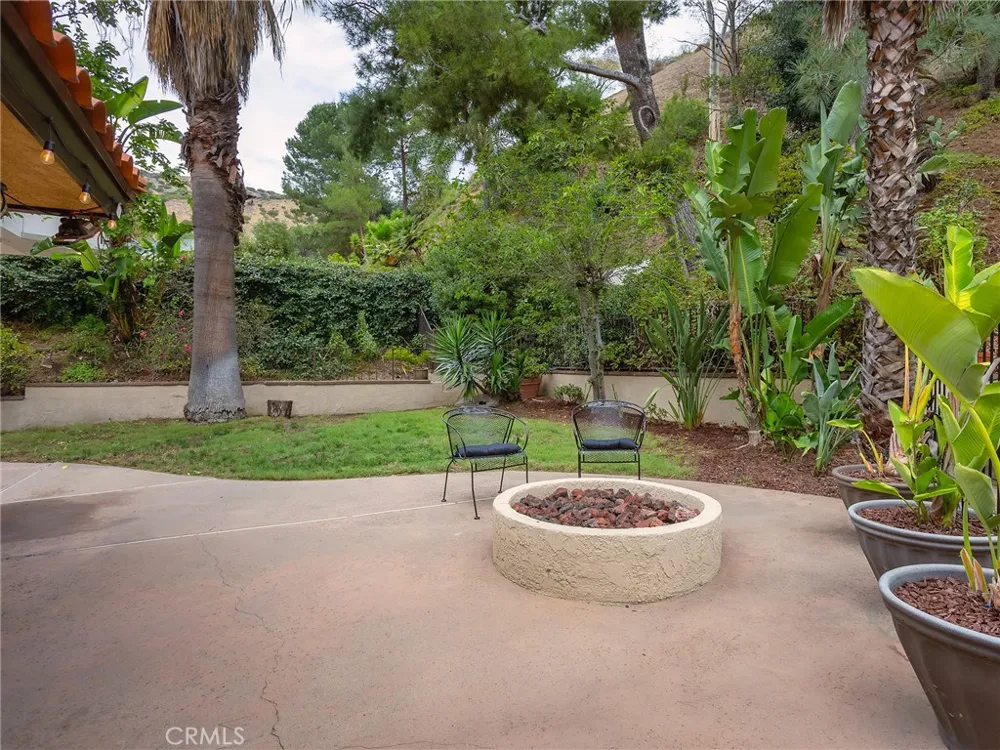 3400 Brace Canyon Road Burbank, CA 91504