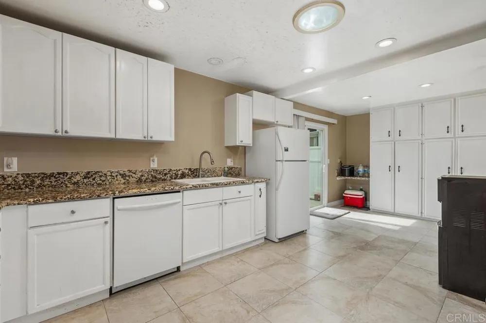 4541 Westridge Dr. Oceanside, CA 92056