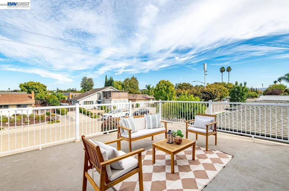 217 Elvira St Livermore, CA 94550