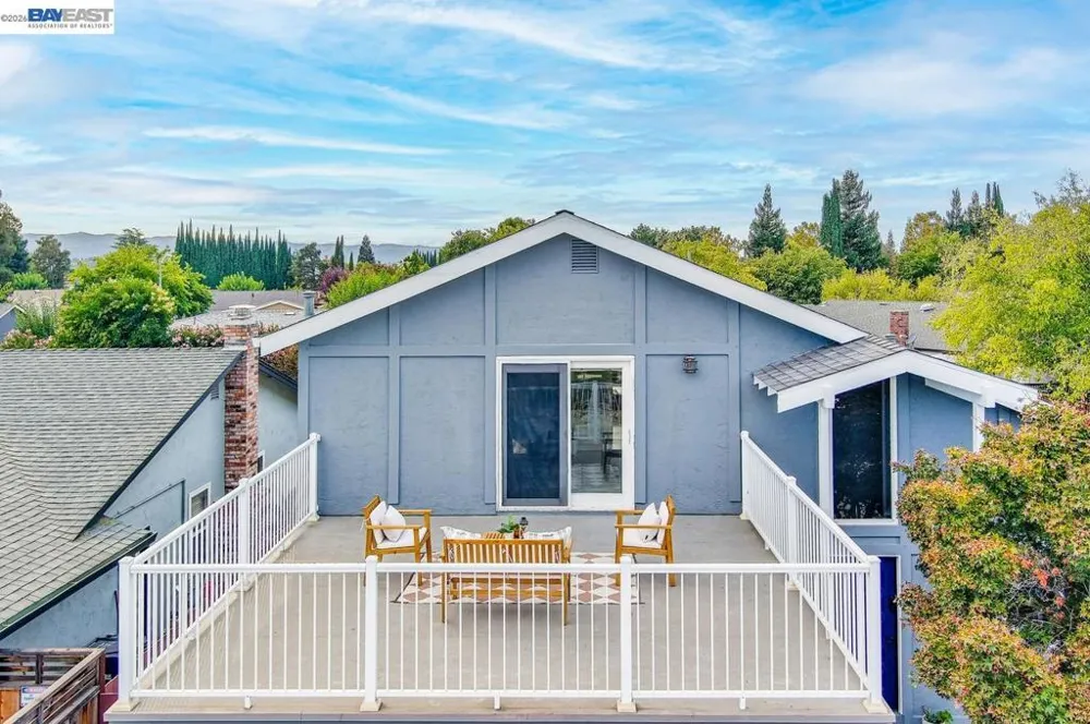 217 Elvira St Livermore, CA 94550