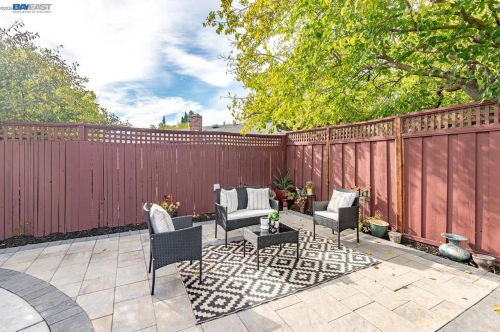217 Elvira St Livermore, CA 94550