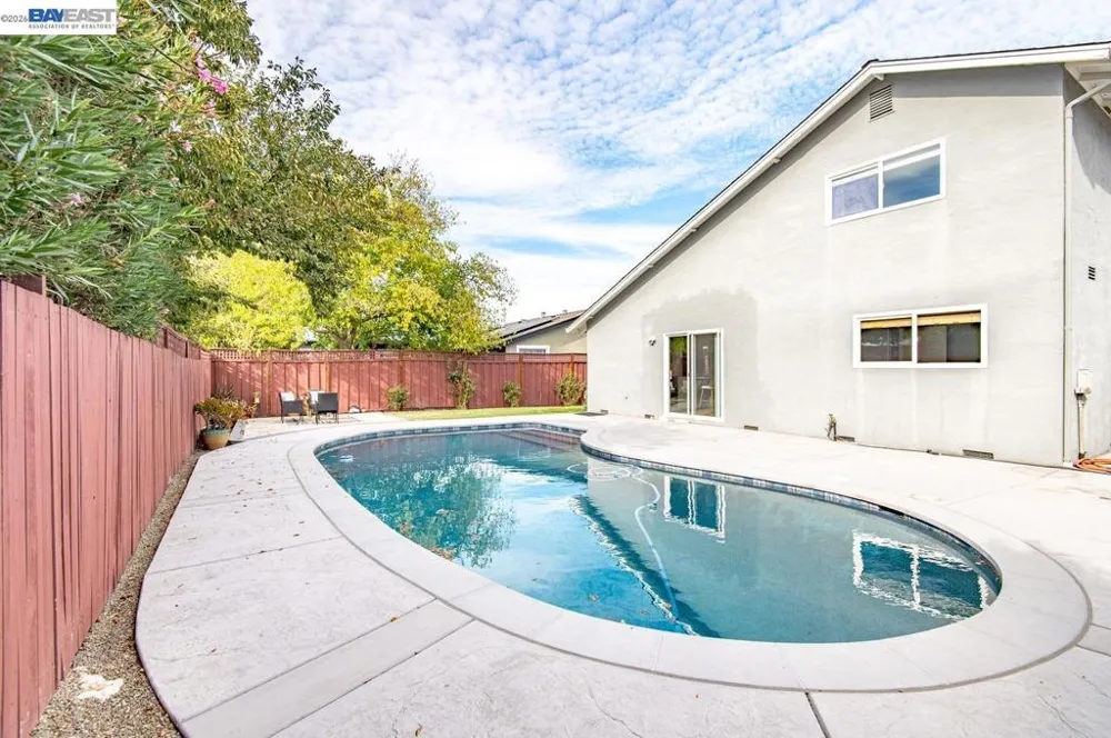 217 Elvira St Livermore, CA 94550