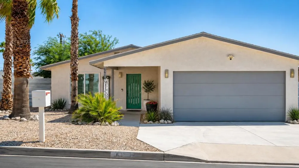 66199 Avenida Suenos Desert Hot Springs, CA 92240