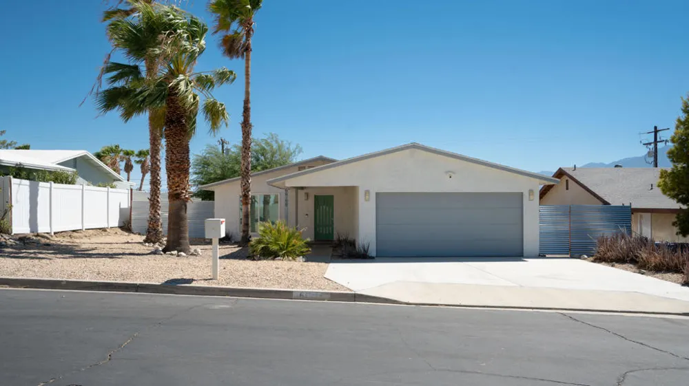 66199 Avenida Suenos Desert Hot Springs, CA 92240