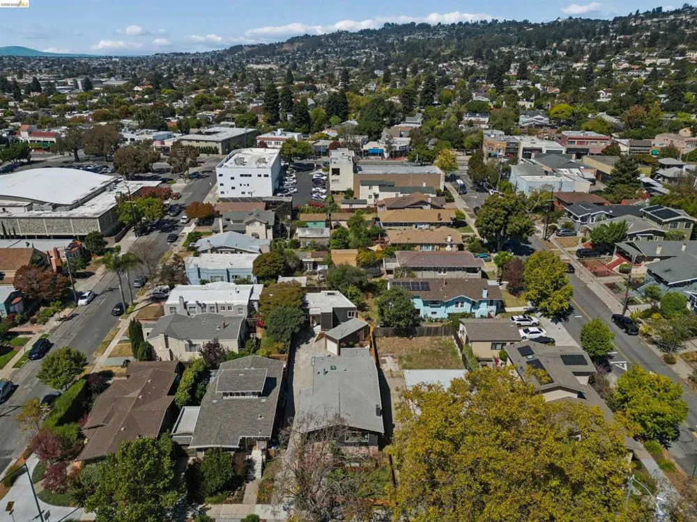 1507 Marin Ave Albany, CA 94706