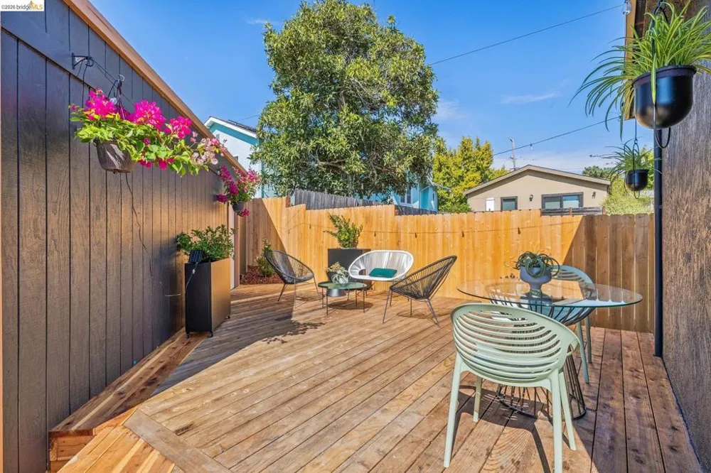 1507 Marin Ave Albany, CA 94706