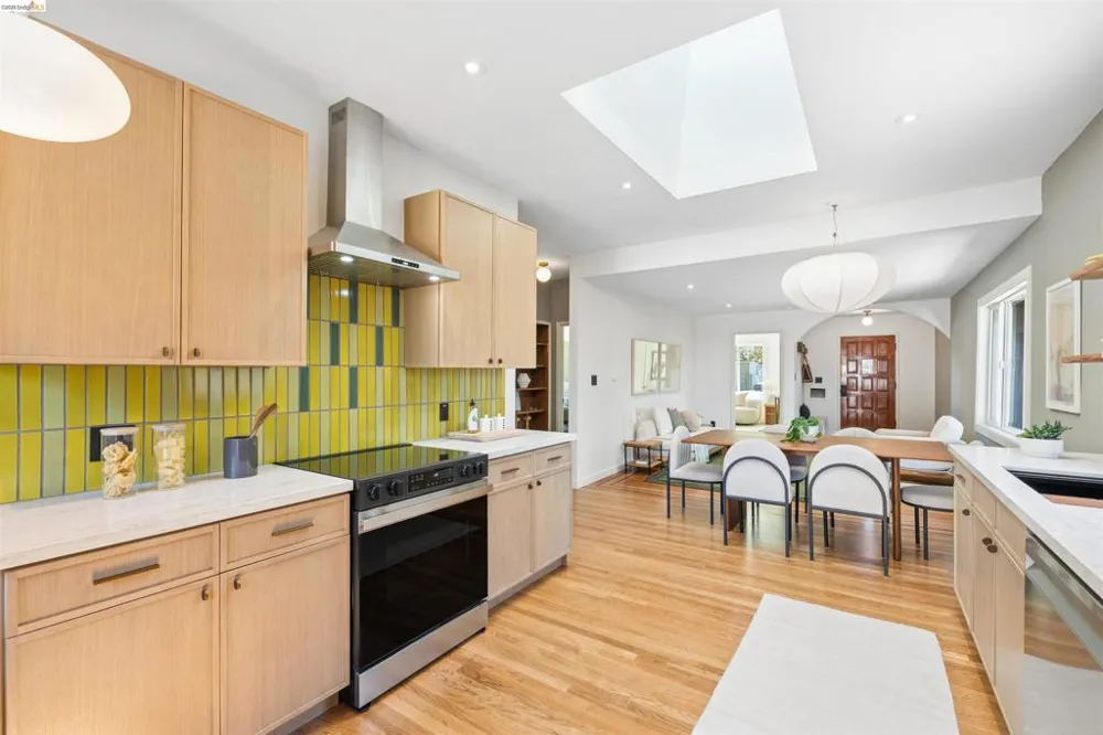1507 Marin Ave Albany, CA 94706