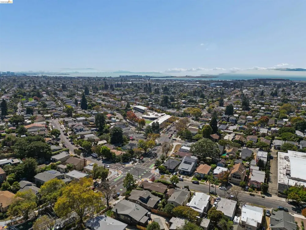 1507 Marin Ave Albany, CA 94706