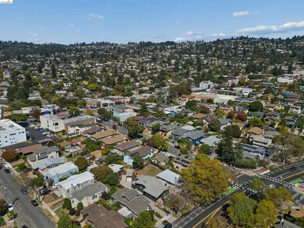 1507 Marin Ave Albany, CA 94706