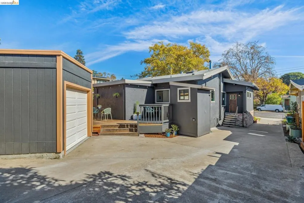 1507 Marin Ave Albany, CA 94706