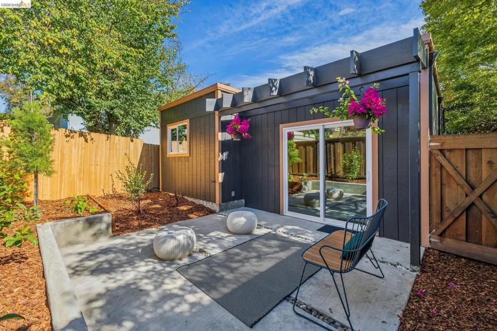 1507 Marin Ave Albany, CA 94706