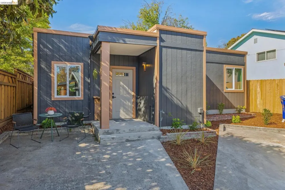 1507 Marin Ave Albany, CA 94706
