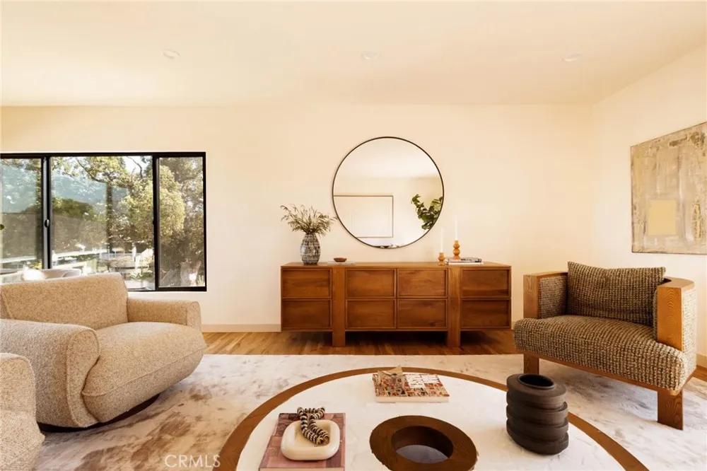 5217 Hub Street Los Angeles, CA 90042