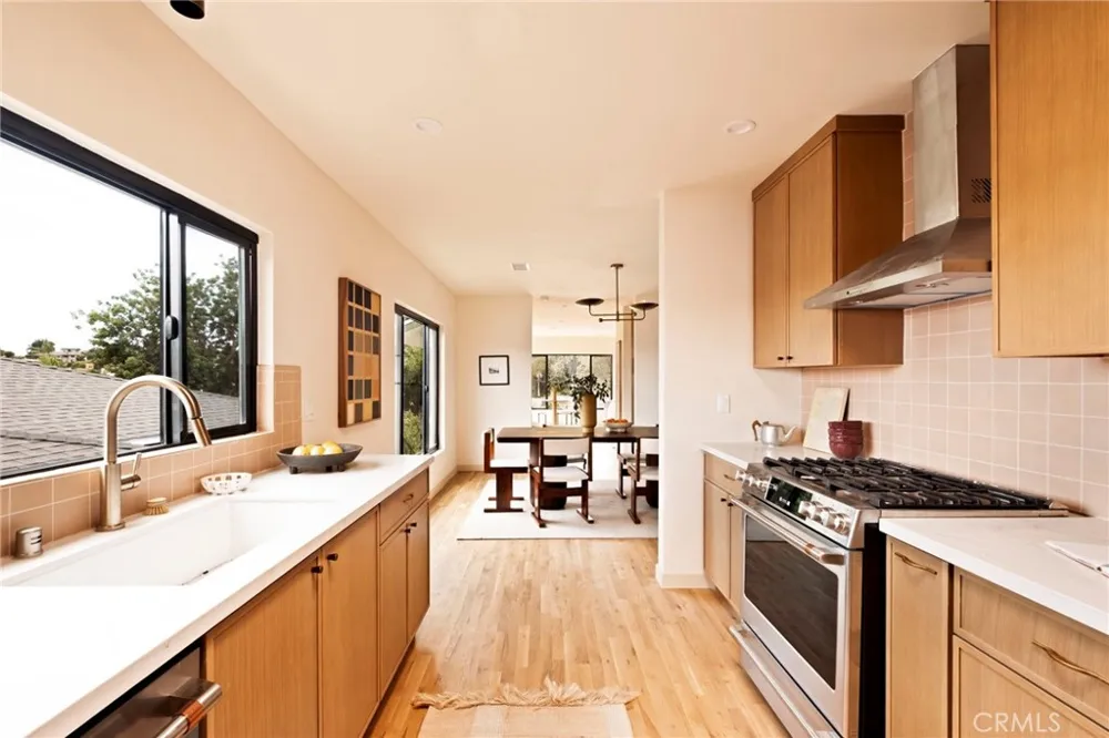 5217 Hub Street Los Angeles, CA 90042