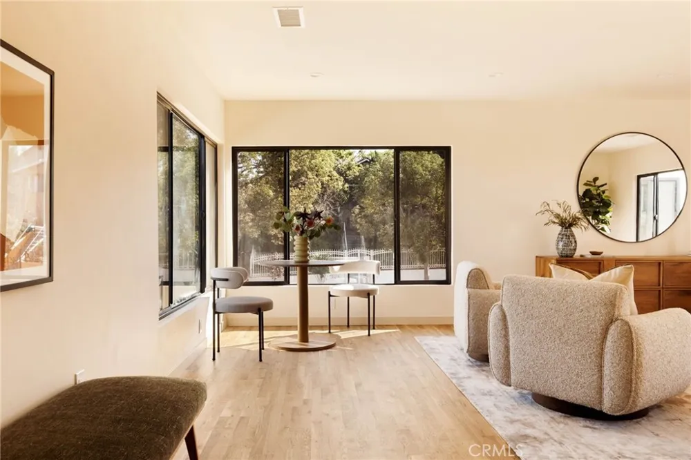 5217 Hub Street Los Angeles, CA 90042