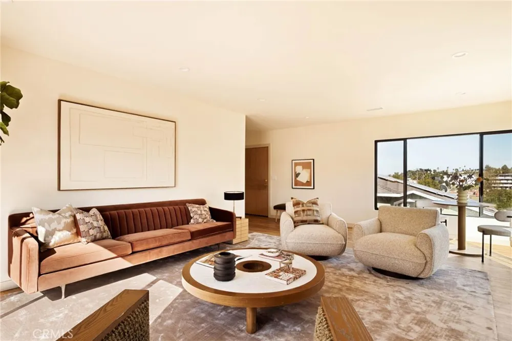 5217 Hub Street Los Angeles, CA 90042