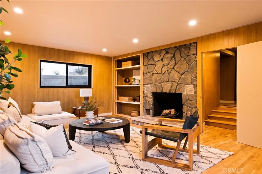 5217 Hub Street Los Angeles, CA 90042