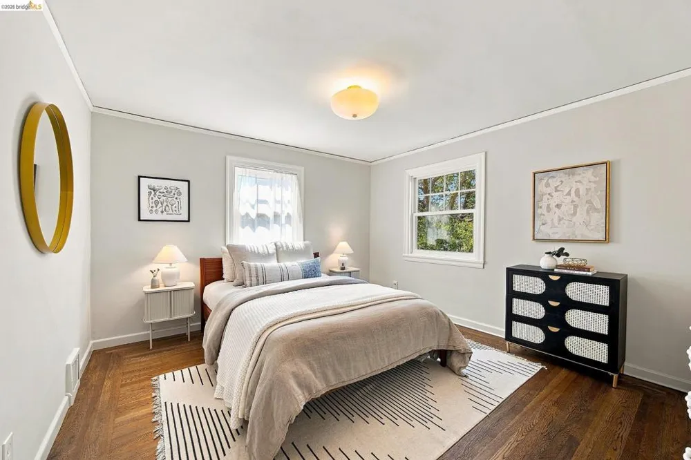 939 Hillcroft Circle Oakland, CA 94610