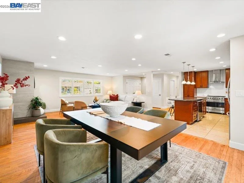 1179 Wagoner Dr Livermore, CA 94550